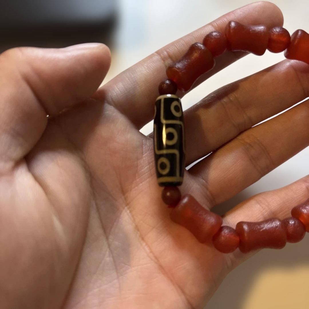 すごい！これもつけたらブワーってくる！九眼天珠と瑪瑙のブレス！