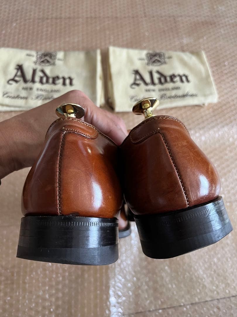 オールデン54382 Vチップ 7C ウイスキーコードバン