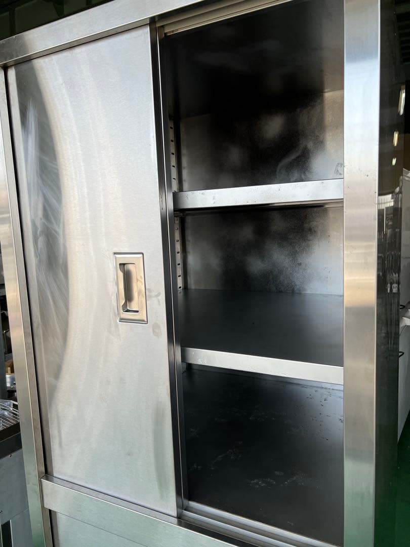 ステンレスキャビネット 700x700x1910