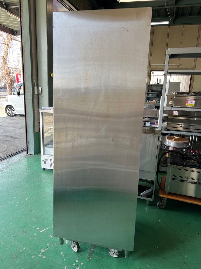 ステンレスキャビネット 700x700x1910