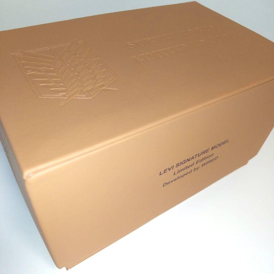 進撃の巨人 リヴァイ WIRED 腕時計