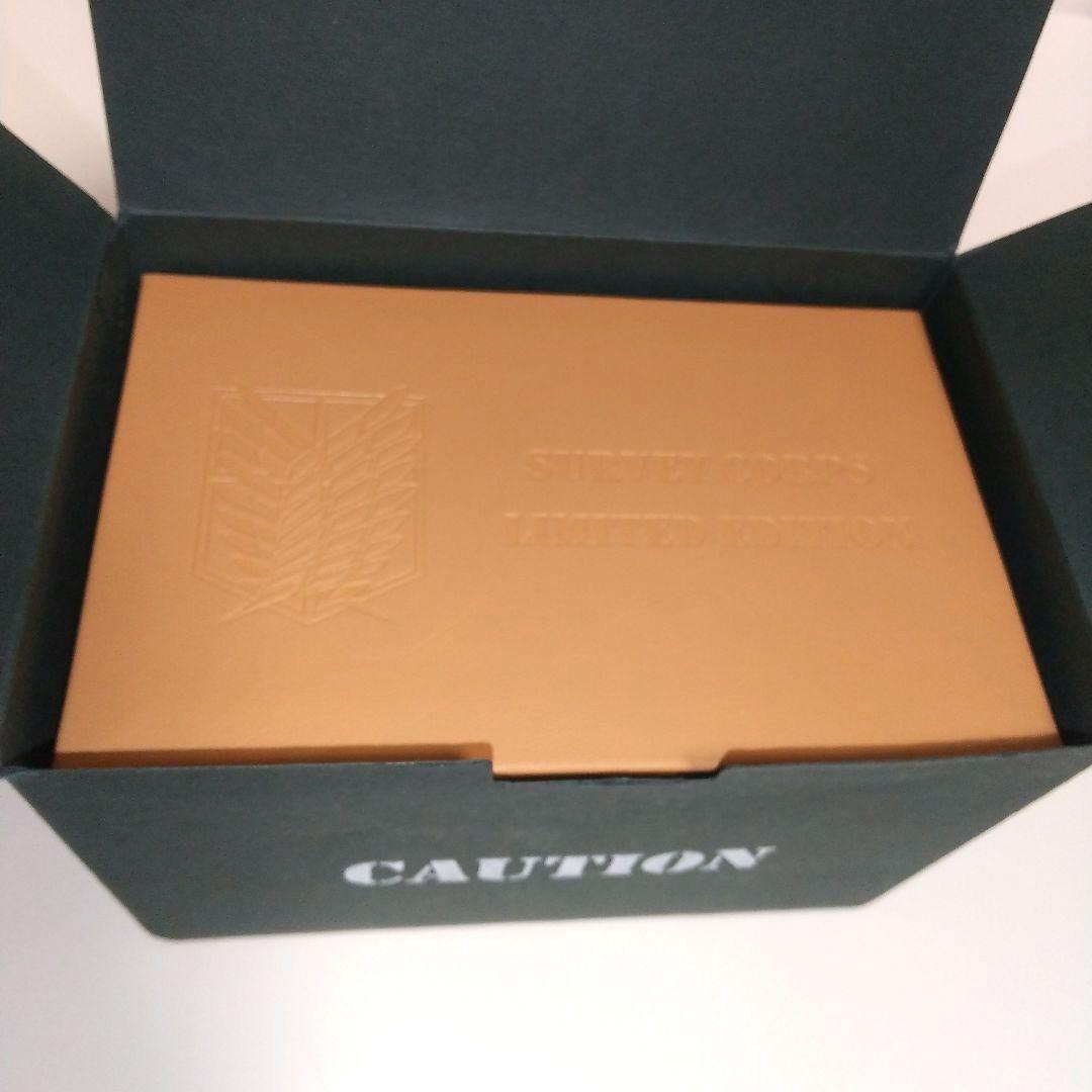 進撃の巨人 リヴァイ WIRED 腕時計