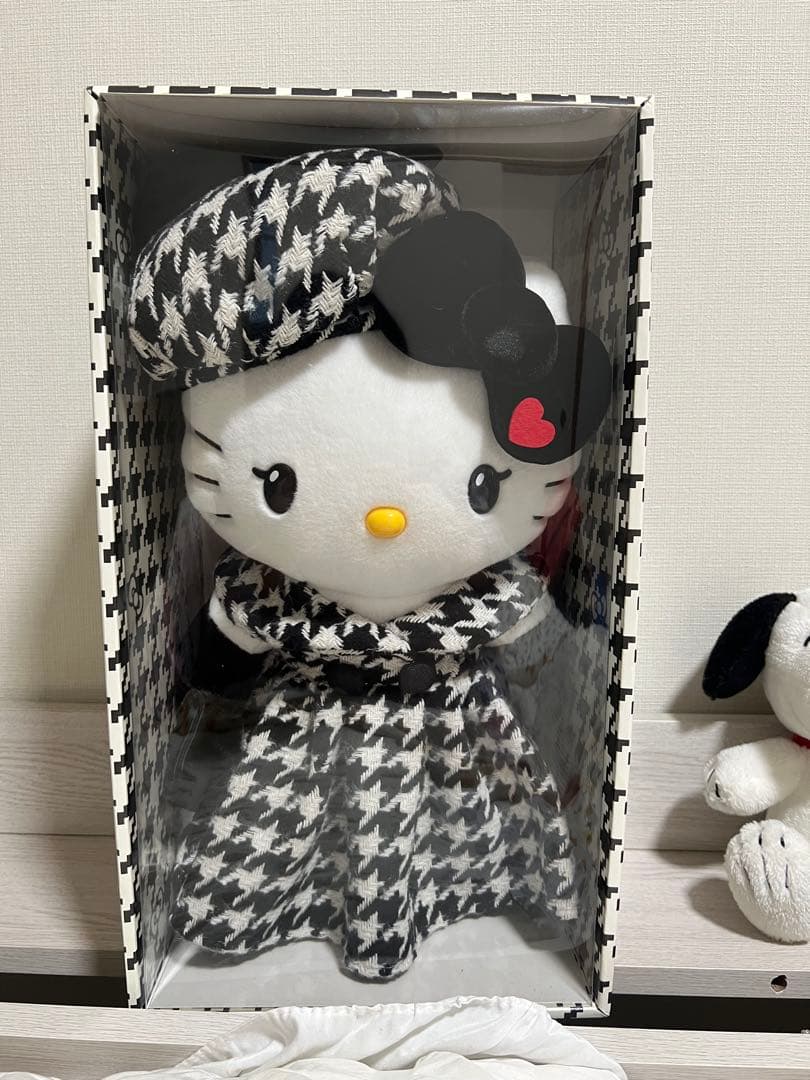 2点セットハローキティ キティ バースデードール モノクロ ガーリーふたごコーデ