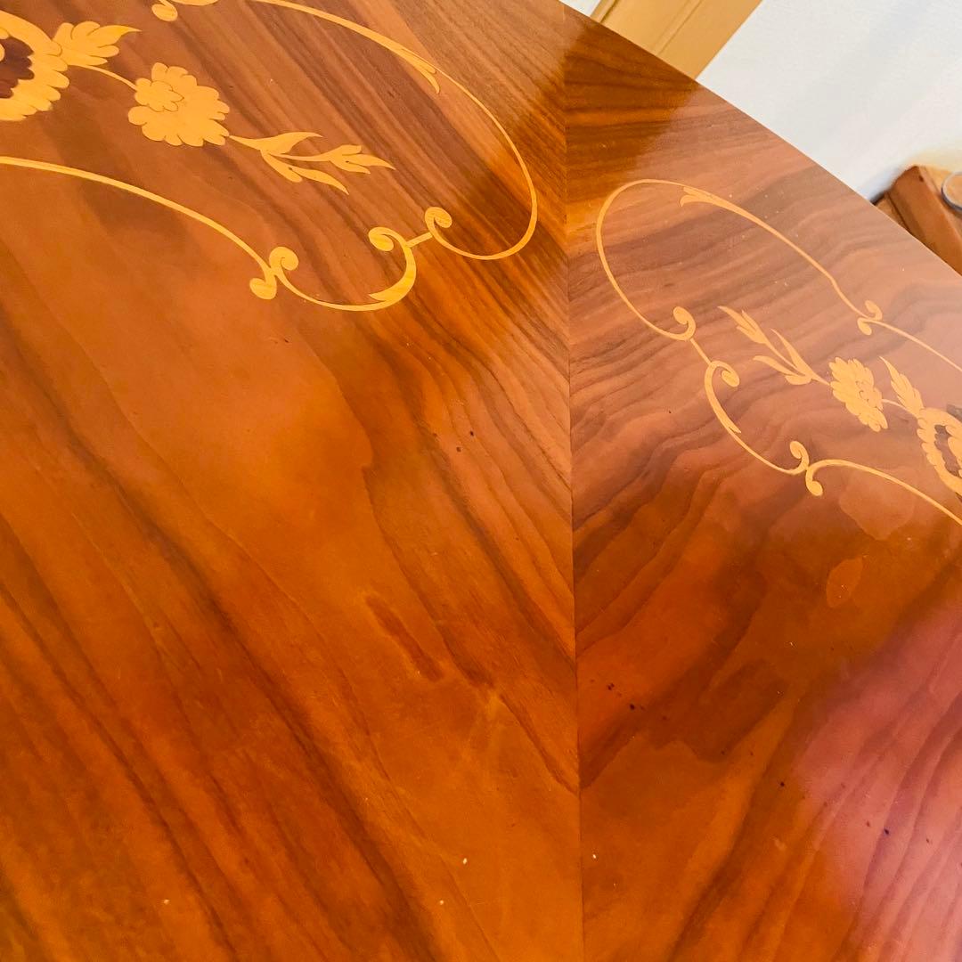 イタリア製 アンティーク調 象嵌 猫脚 丸型 ダイニングテーブル ラウンド 木