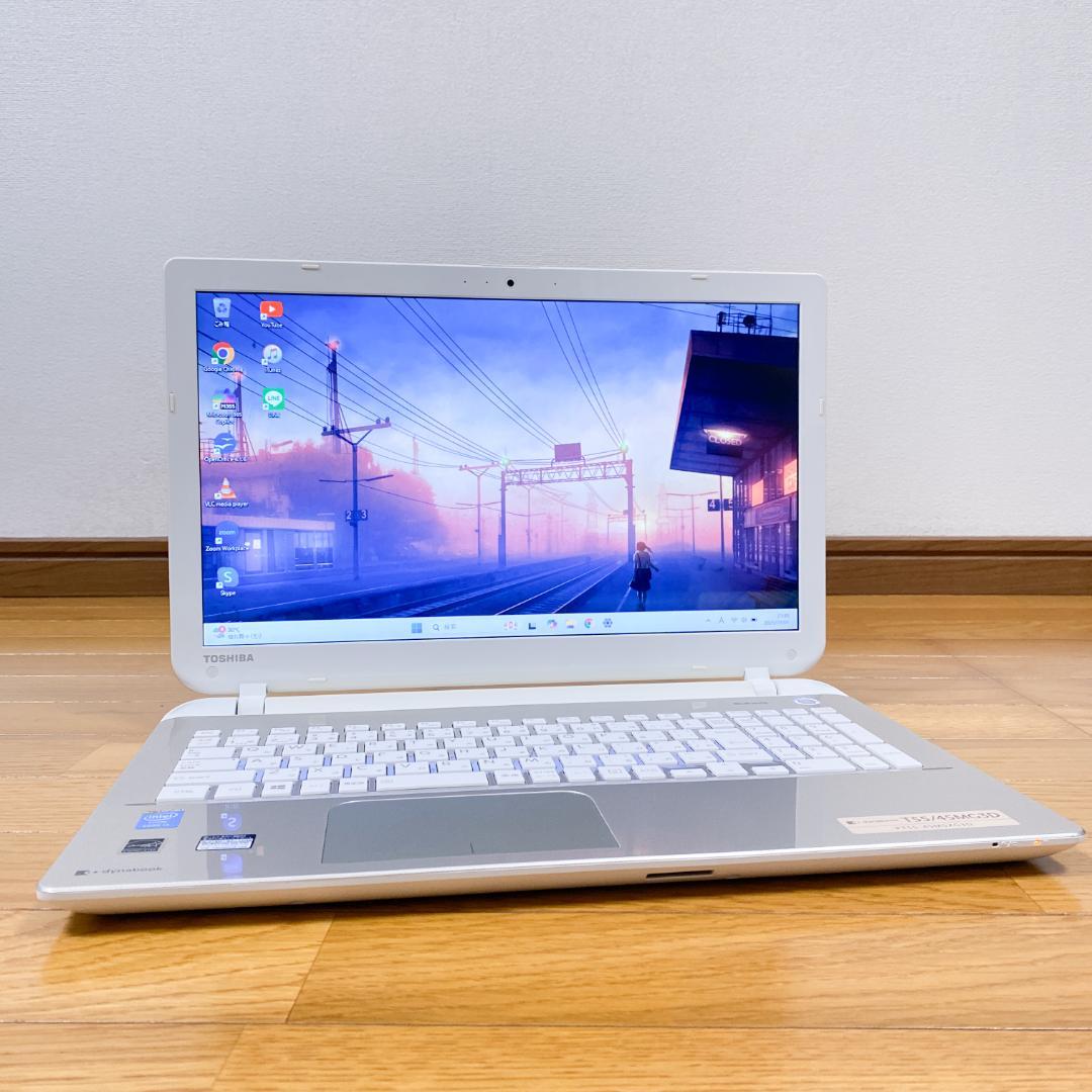 美品✨i3 新品SSD256 メモリ8 最新Win11 東芝ノートパソコン 薄型