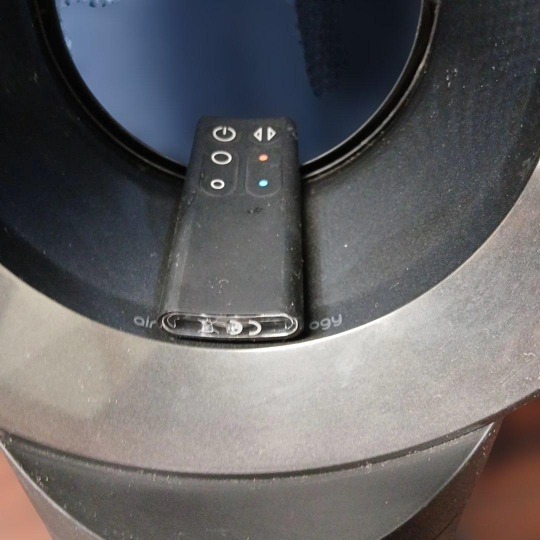 Dyson 扇風機 タッチ式 リモコン付き　AM05