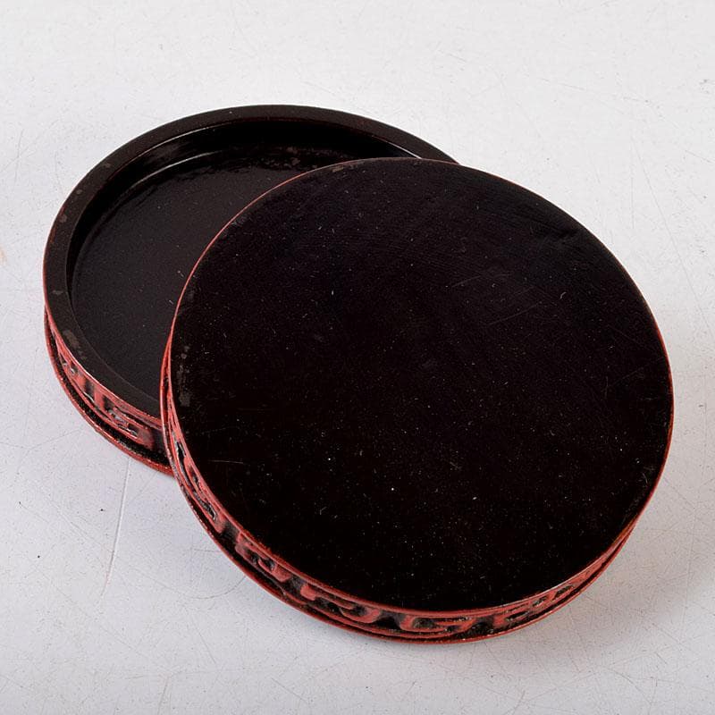 茶道具　漆塗　堆朱香合　仕覆付　C　8669