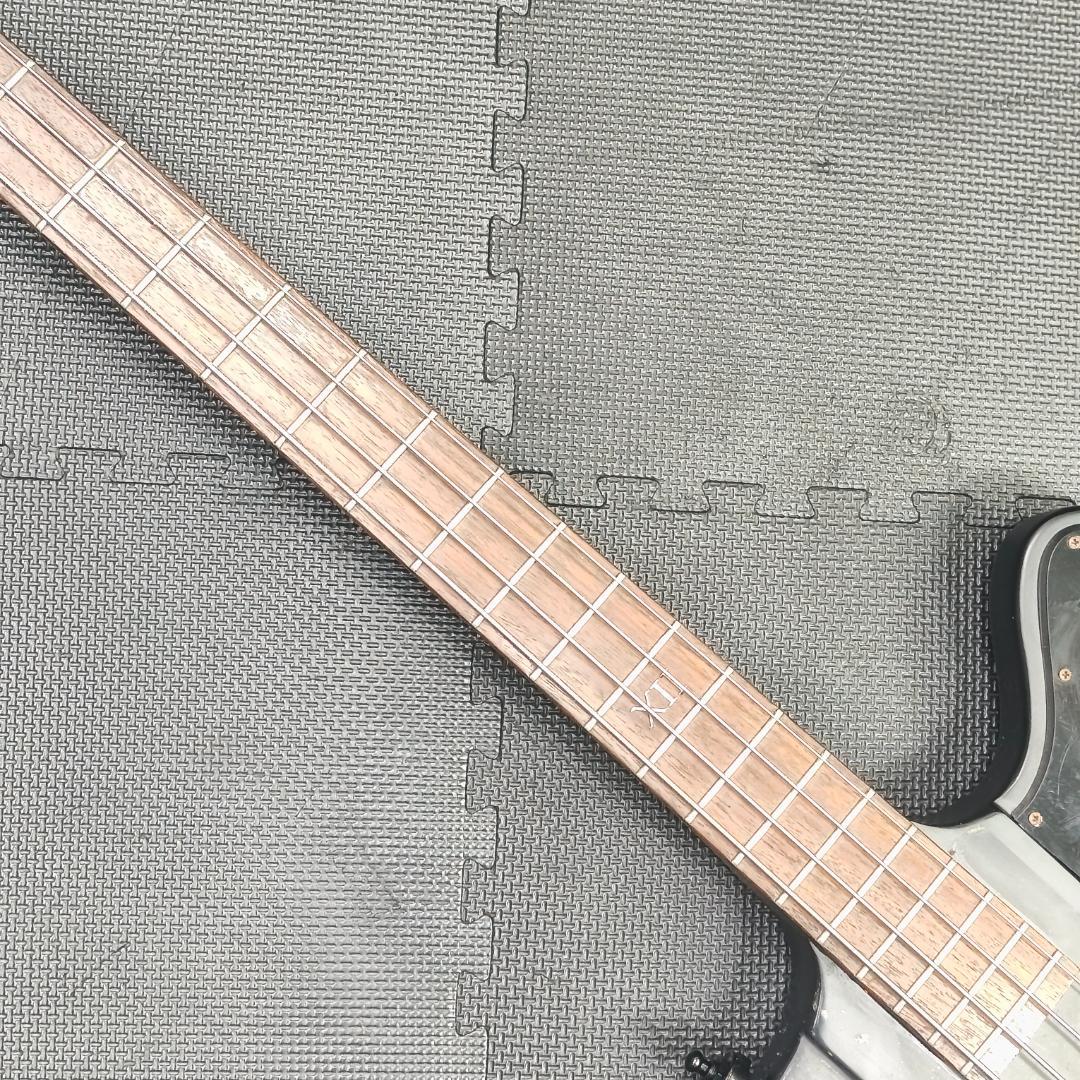 エピフォン Goth Thunderbird-IV サンダーバード ベース