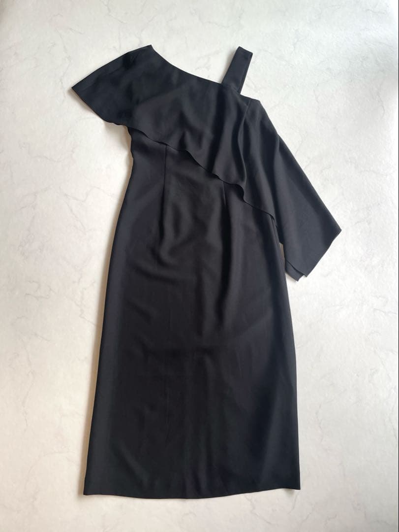 Aimer Acret アシンメトリーケープ付タイトラインドレス オケージョン