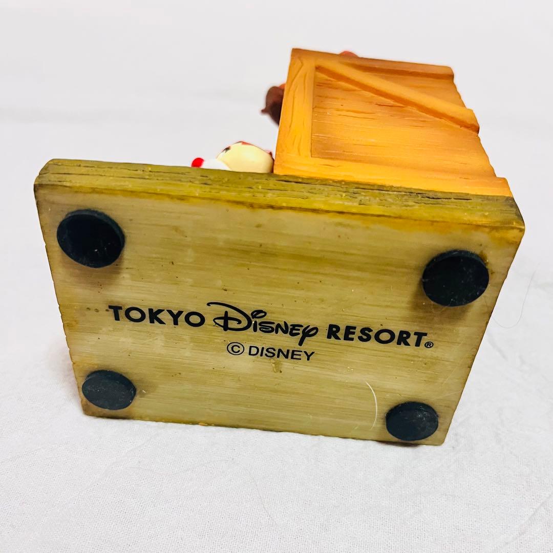 ディズニーリゾート　チップ　デール　ブックエンド　フィギュア