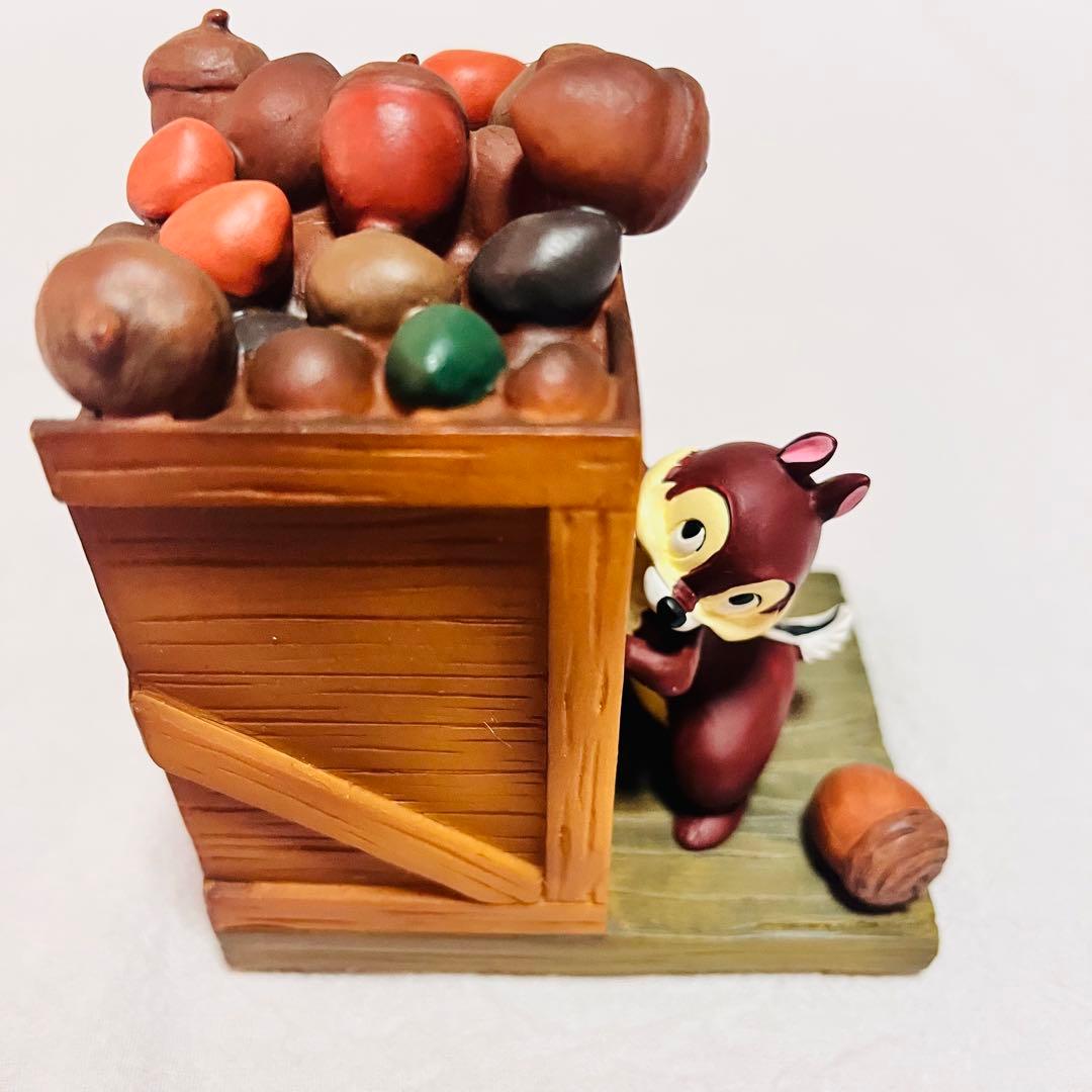 ディズニーリゾート　チップ　デール　ブックエンド　フィギュア