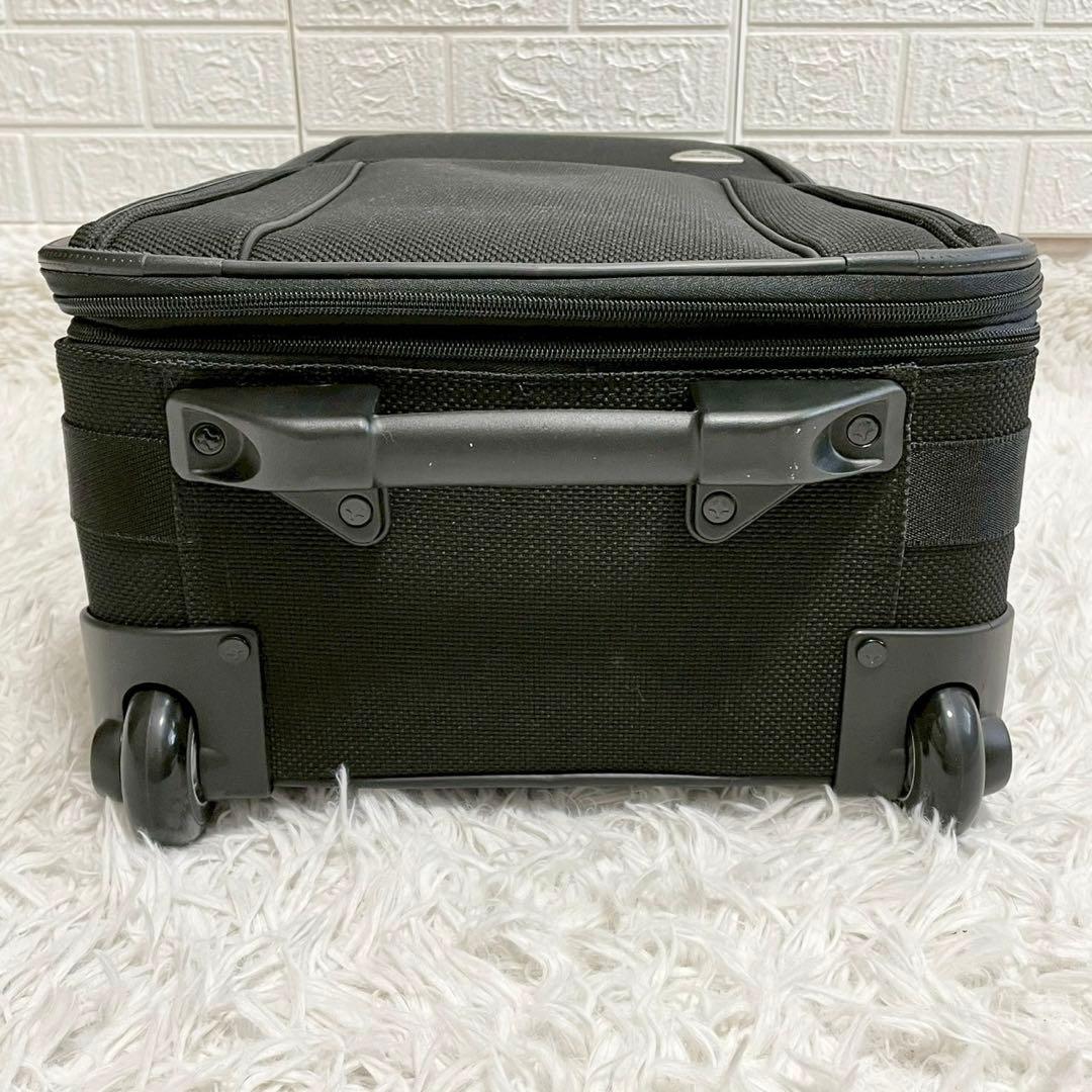 美品　サムソナイト　キャリーケース　キャリーオンバッグ　機内持込　ブラック