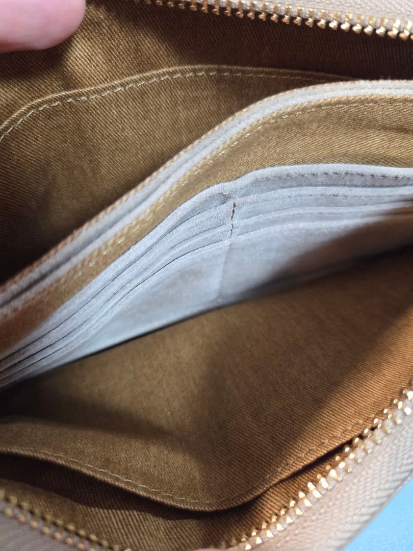 アタオ ブーブー お財布ポシェット グレージュ 持ち手つき ATAO