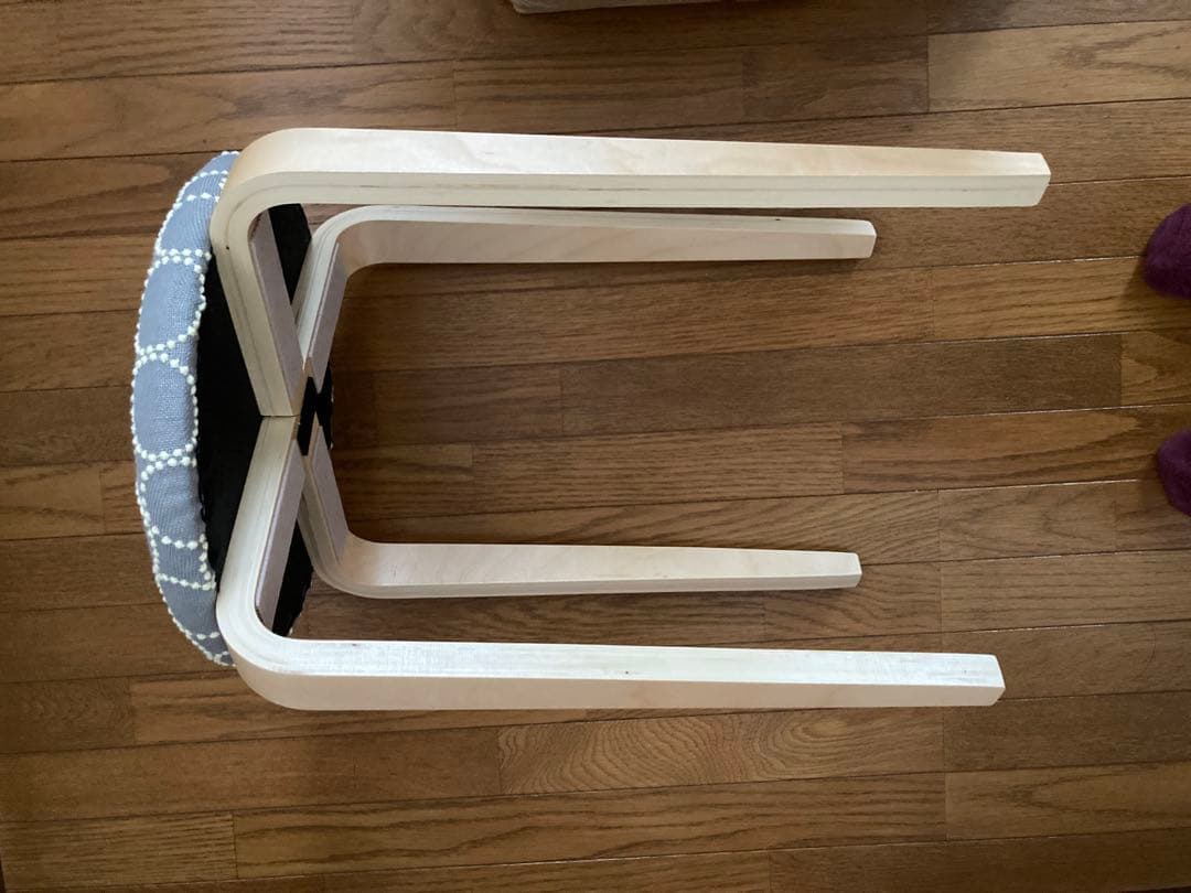 ゴ*ル様 ミナペルホネン タンバリン　スツール　イス