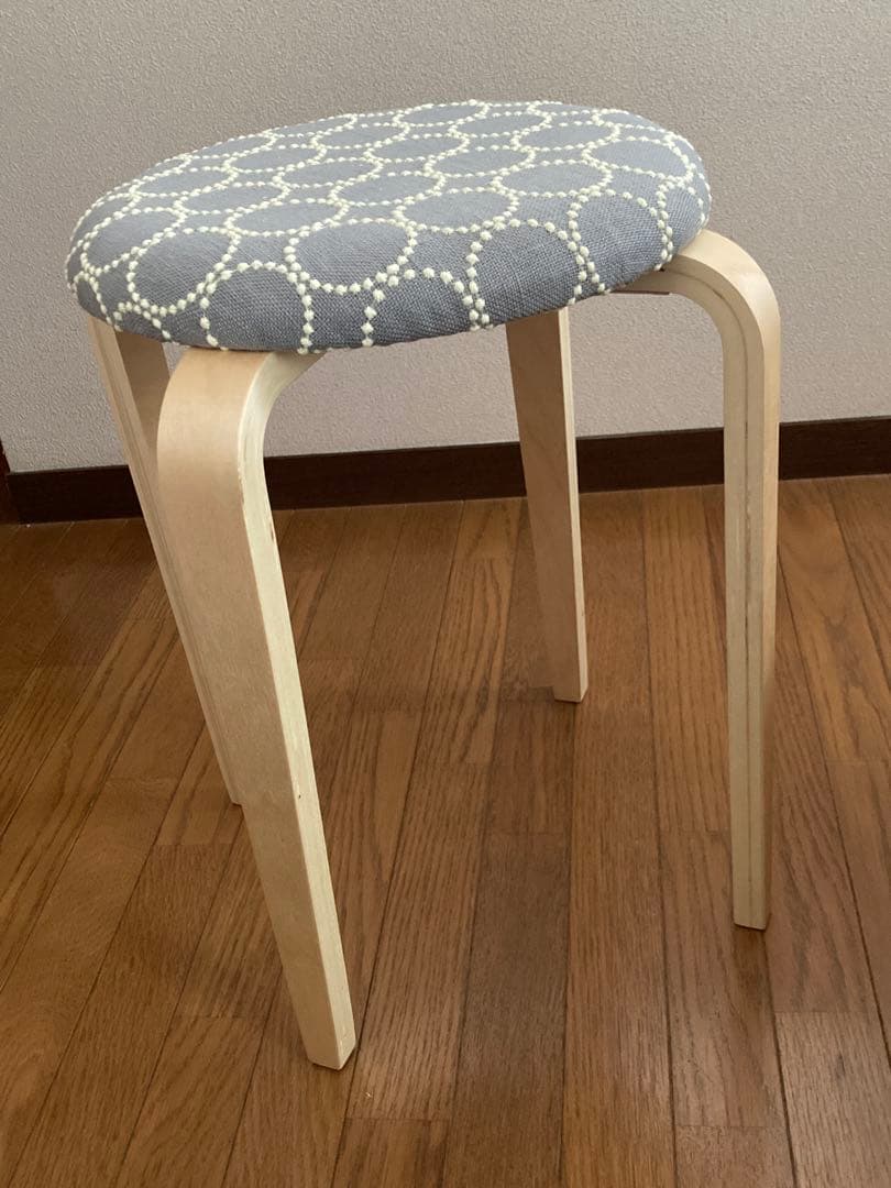 ゴ*ル様 ミナペルホネン タンバリン　スツール　イス