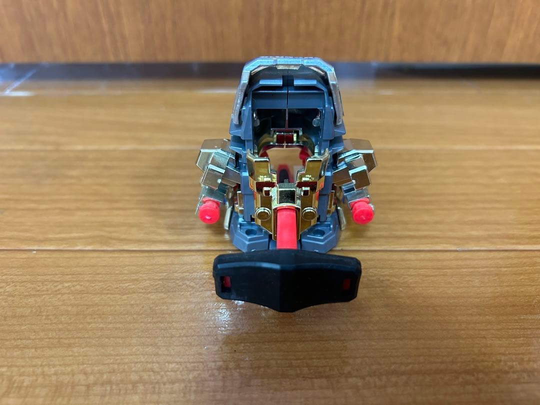 ビーダマン　コンバットフェニックス　ゴールドメッキ