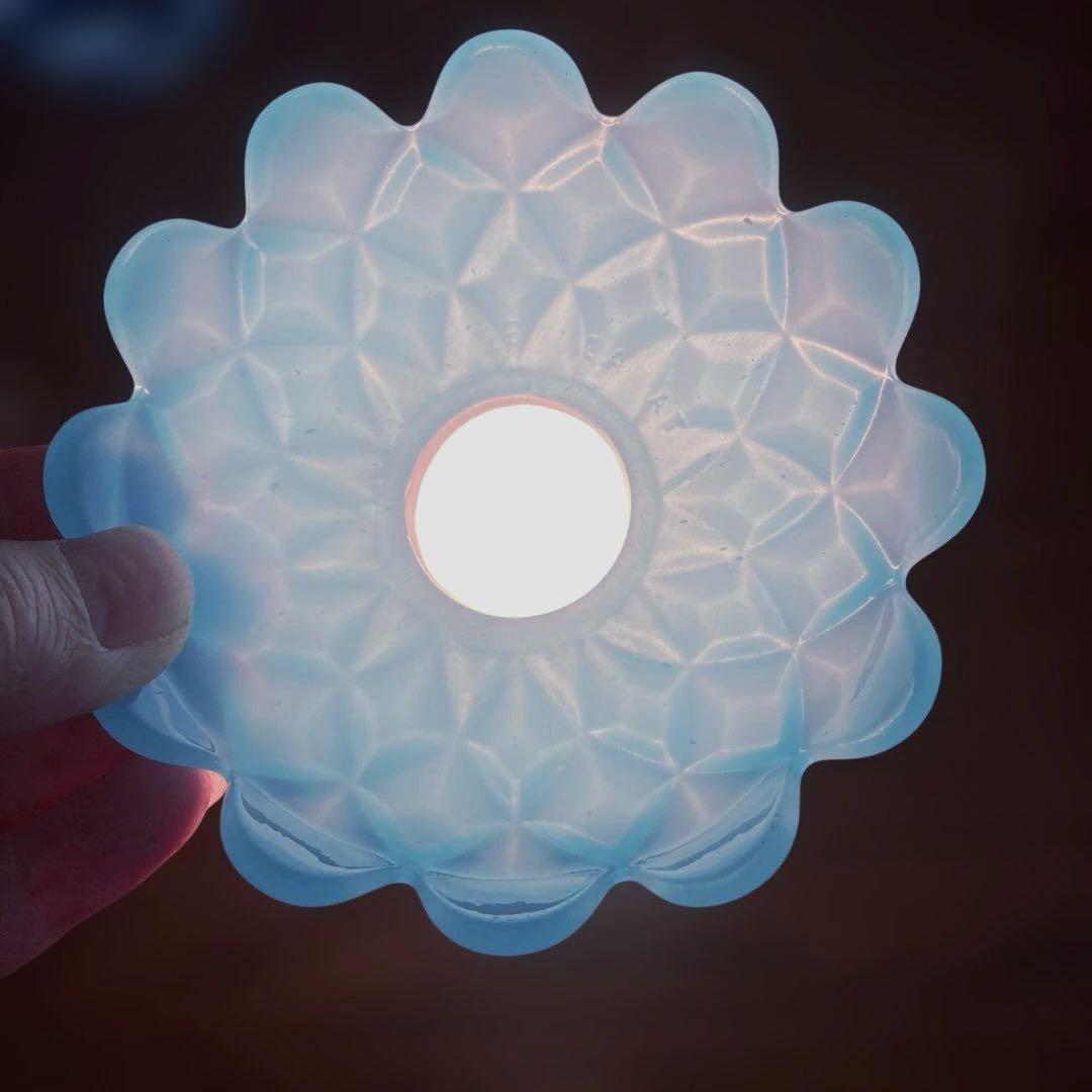 オールドバカラ　ミニシャンデリア　（刻印入）　ブルーオパールセント　フランス