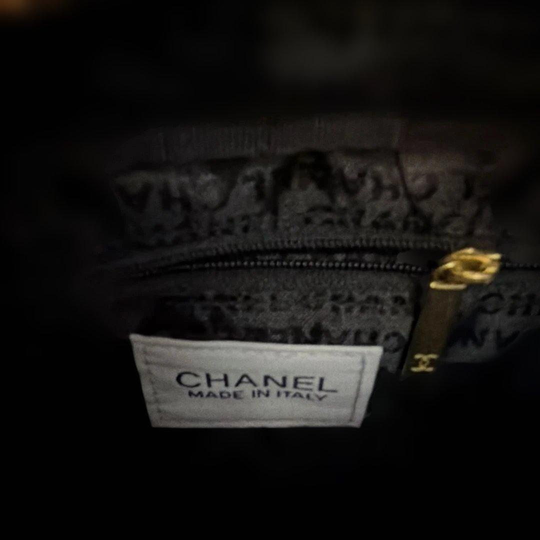 CHANEL ブルー　デニム　シャネル　ショルダーバッグ　ゴールドチェーン