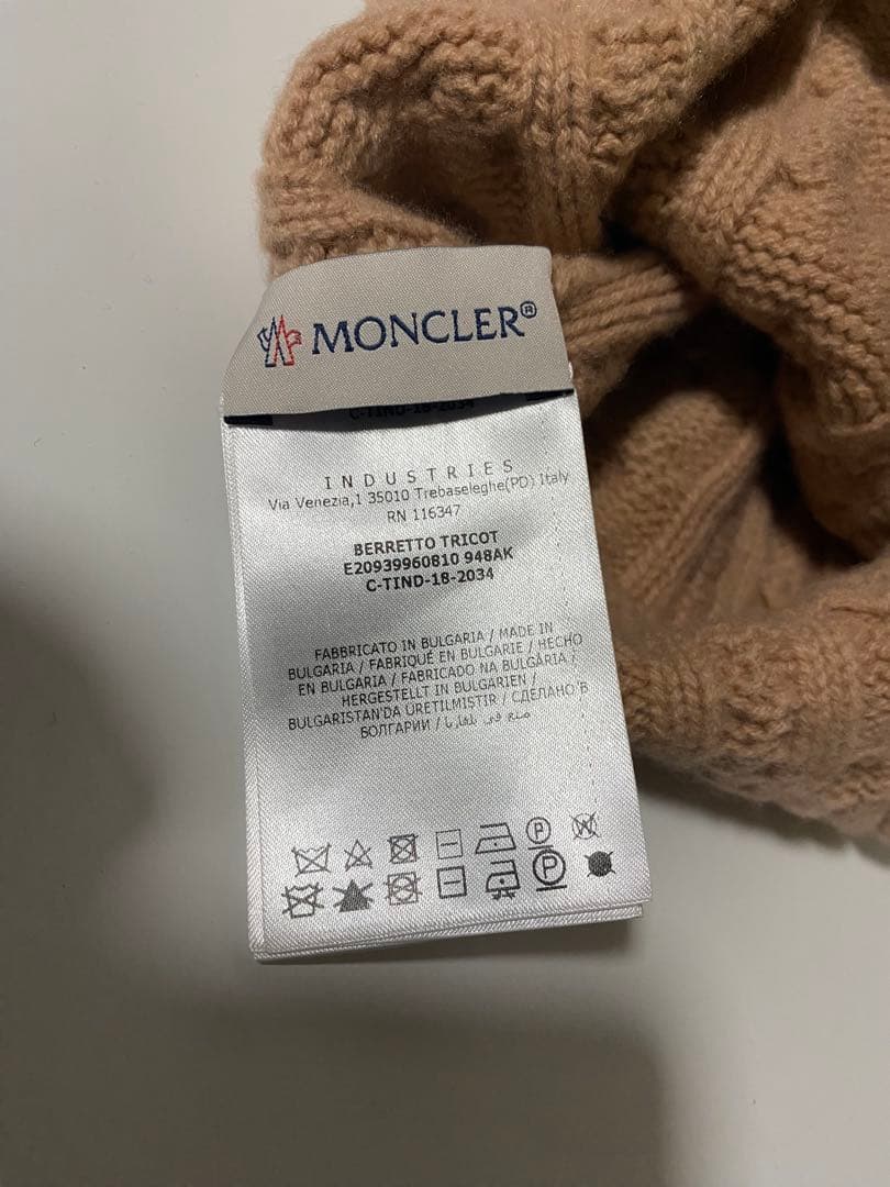 モンクレール　レディース　ニット帽