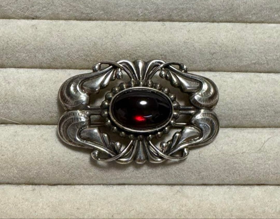 c*o様 北欧デンマーク　ヴィンテージ ジョージジェンセン　深い赤色。ブローチ4