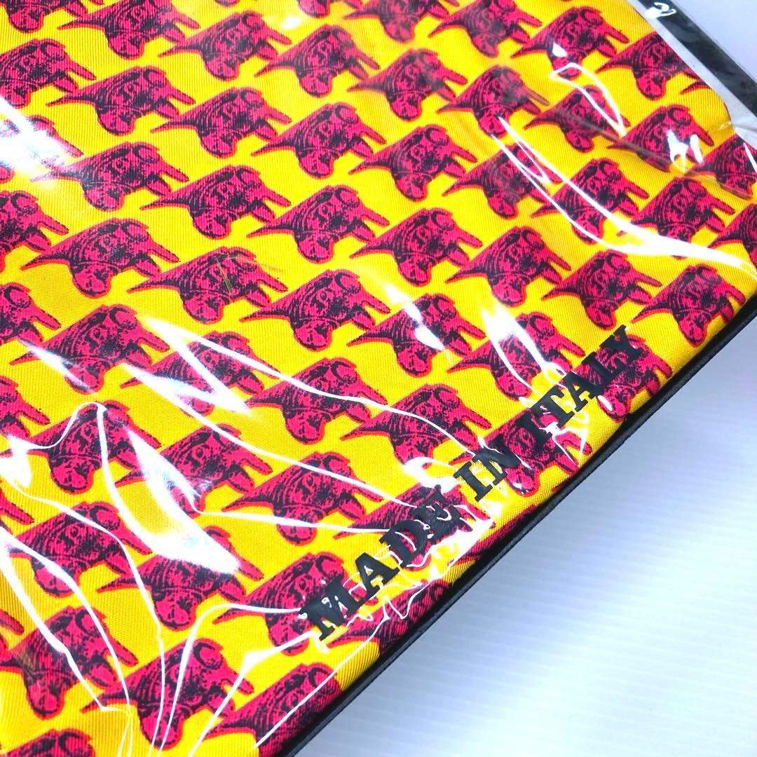 アンディーウォーホル　　　　　　　　　　　　　　イタリア製 シルクスカーフ