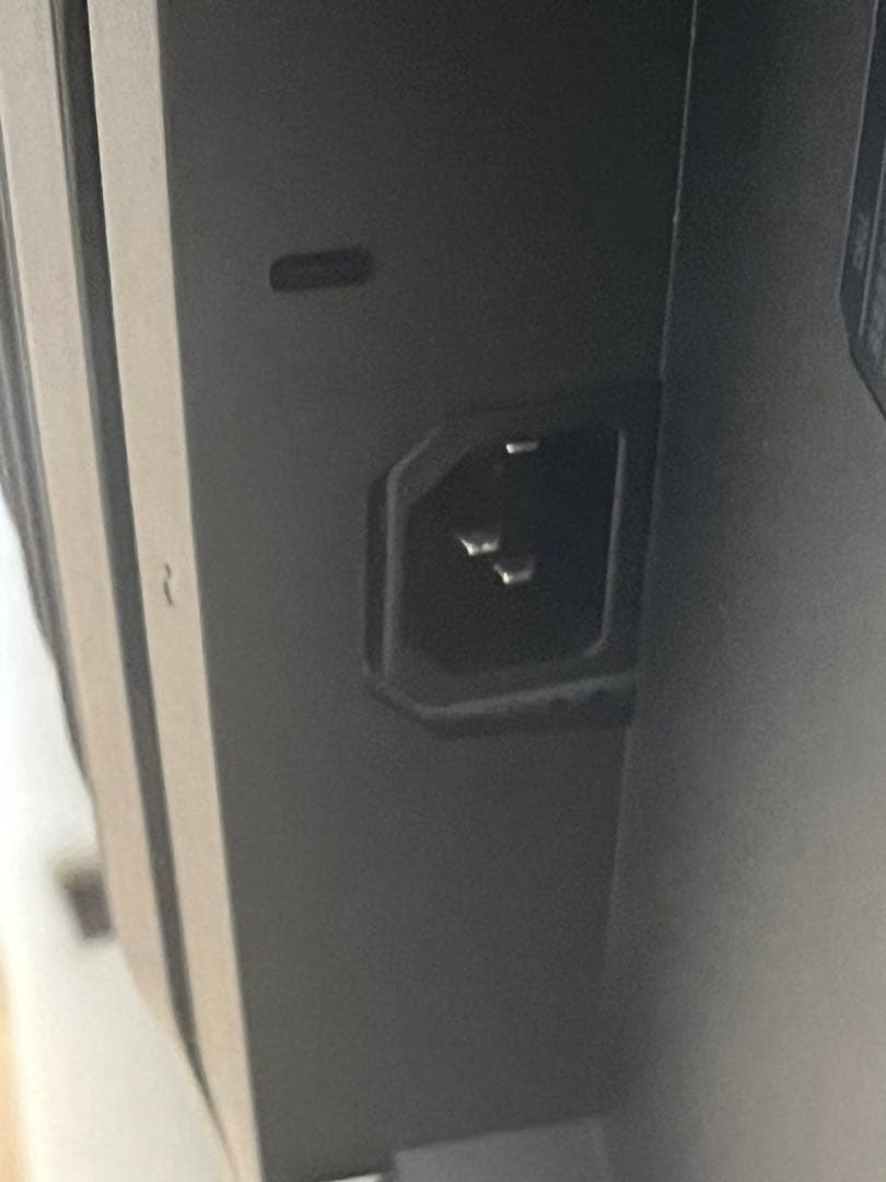 31.5インチ DELL ゲーミングモニター　G3223D