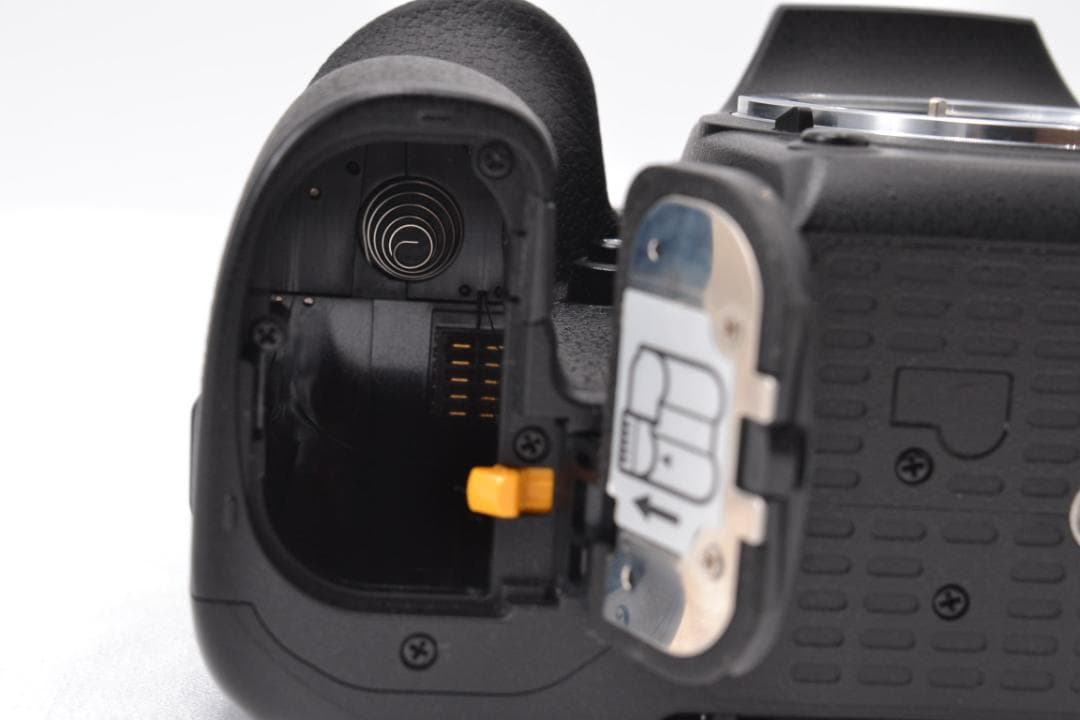 ■ 美品 ■ ニコン　Nikon D7500 ボディ ≪ S数6,247回 ≫