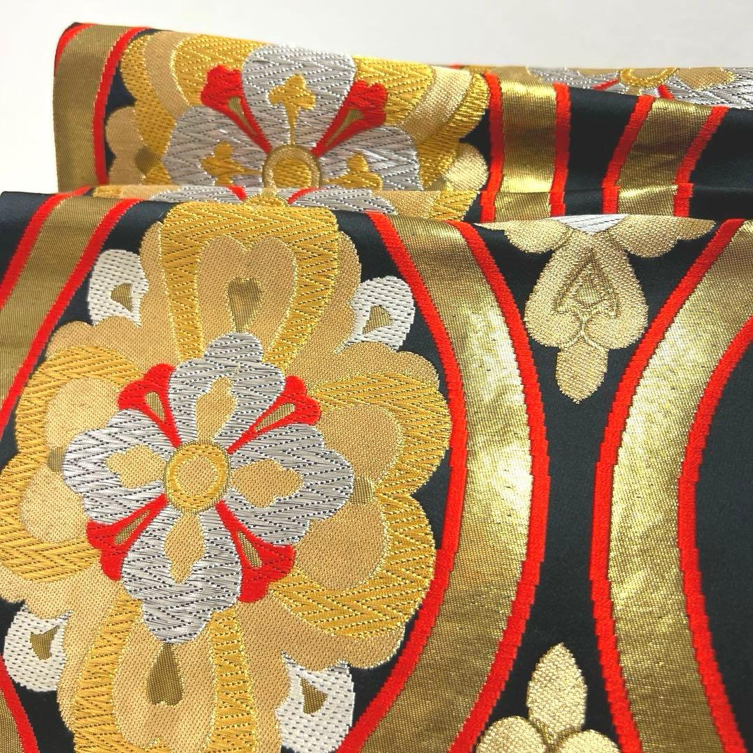 353 振袖フルセット 正絹 レッド 朱赤 赤 黒 金彩 駒刺繍 暈し染め 古典