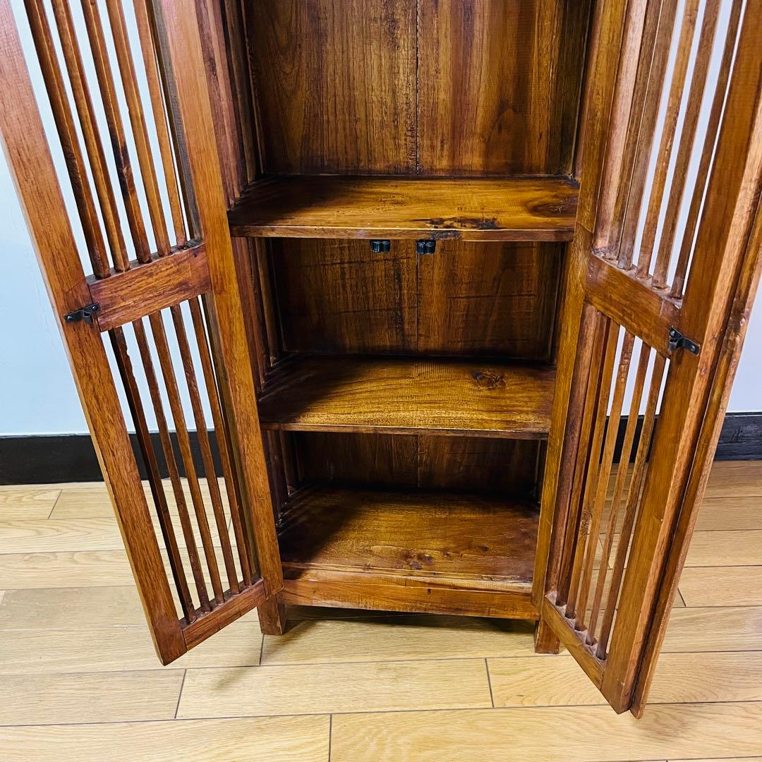 希少品　キャビネット 収納棚 アカンサスの彫刻 フランスアンティーク家具