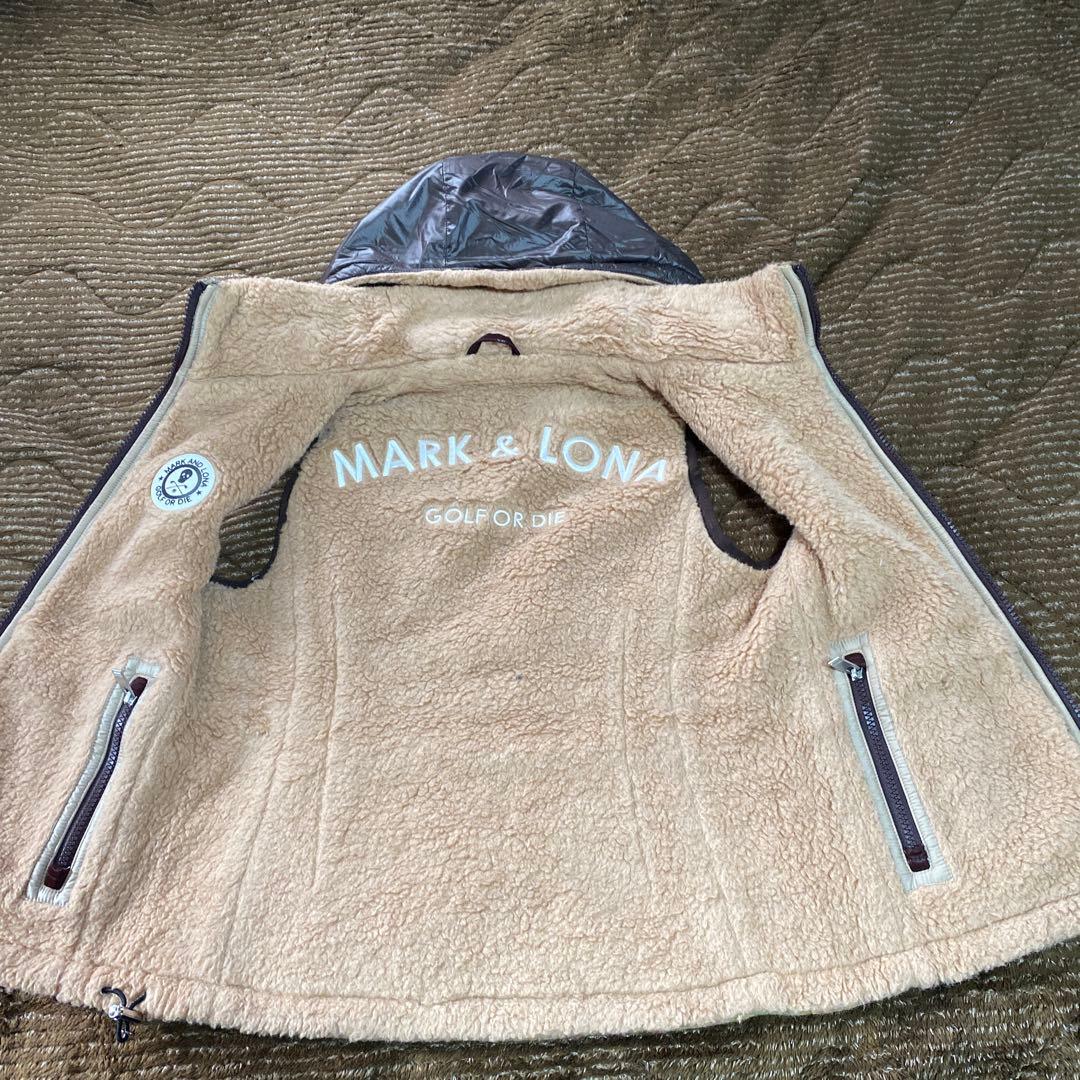 ももこリバーシブルフリースベスト