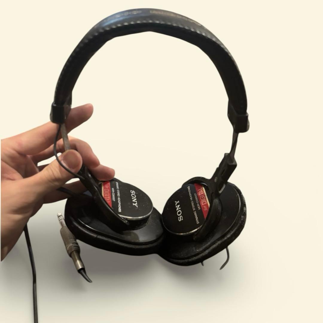 SONY MDR-CD900ST 有線ヘッドホン　ヘッドホン置き付き