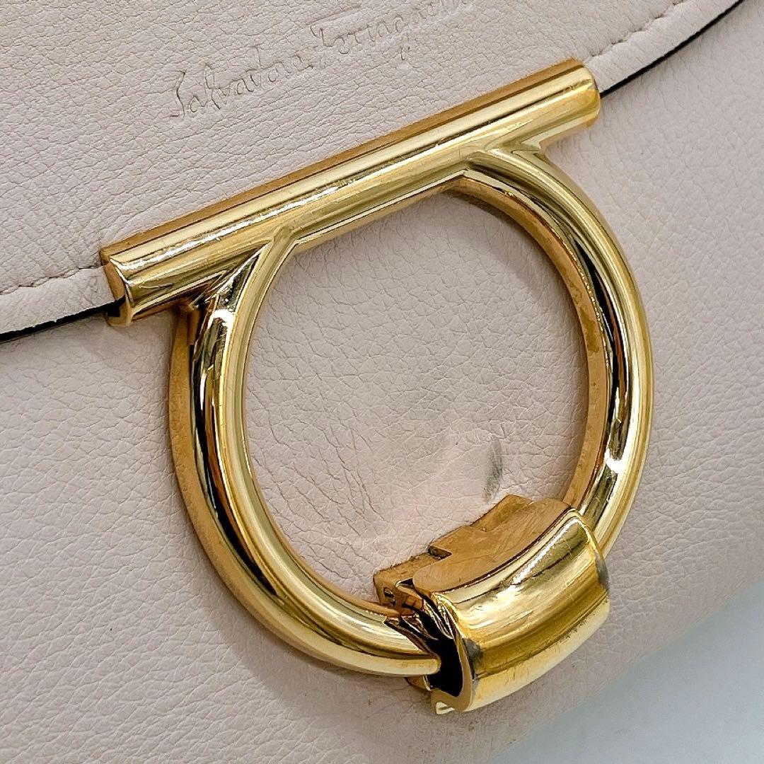 【Salvatore Ferragamo】マーゴット　2wayハンドバッグ