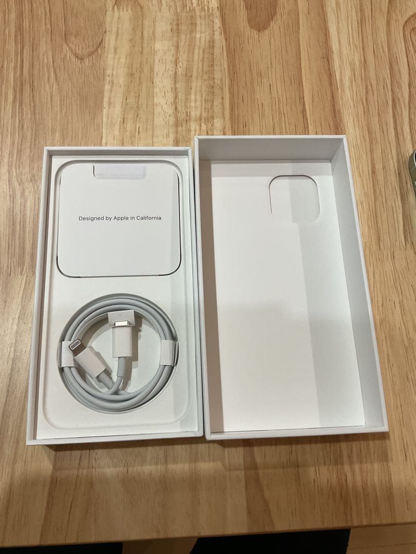 Apple iPhone 12 グリーン　64GB 本体　美品