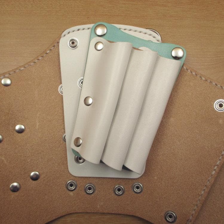 ホワイト＆空色　６丁差し　本革シザーケース　SCA-61/CWA