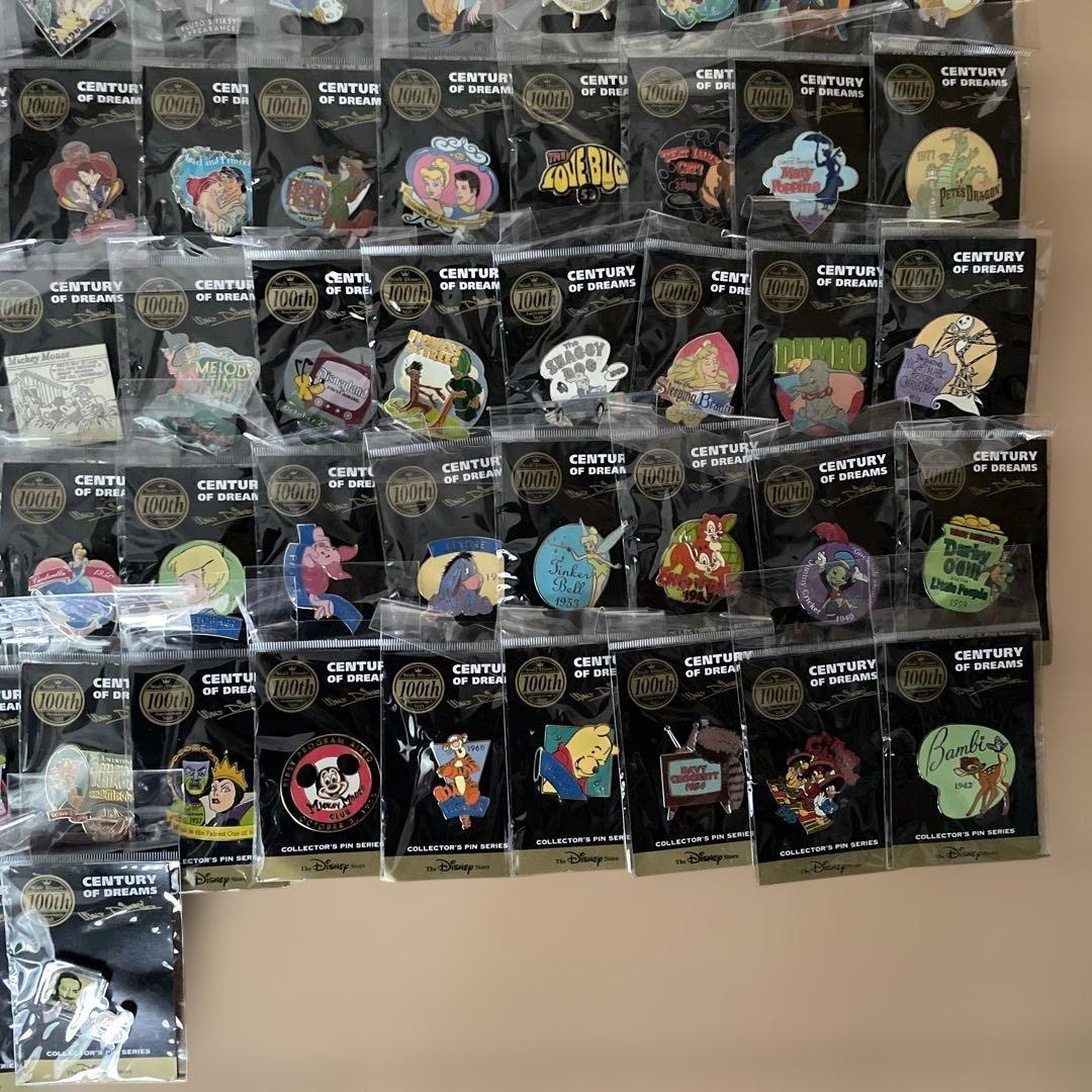 ディズニーストア　ウォルト生誕100周年　ピンバッジ　セット