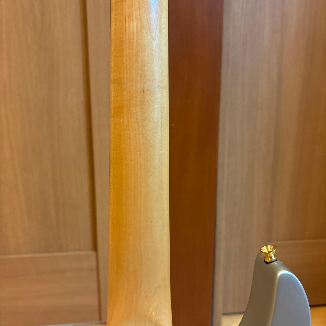 【たっちです】FERNANDES ゴールドパーツ仕様 トレモロアーム付