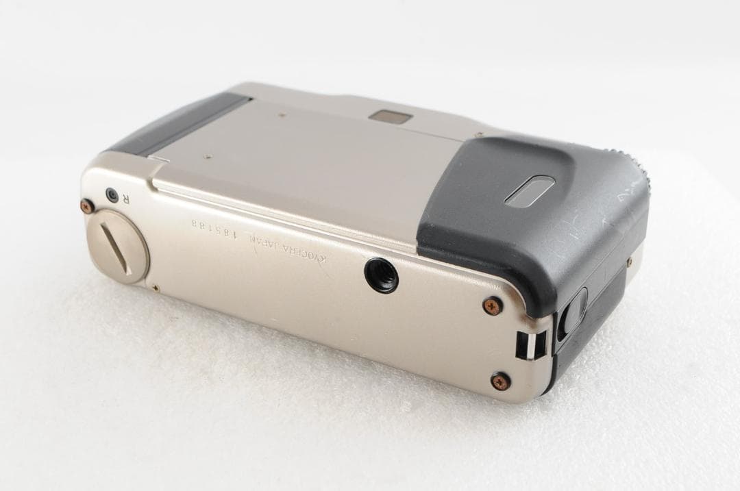 CONTAX T2 チタンシルバー コンパクトフィルムカメラ