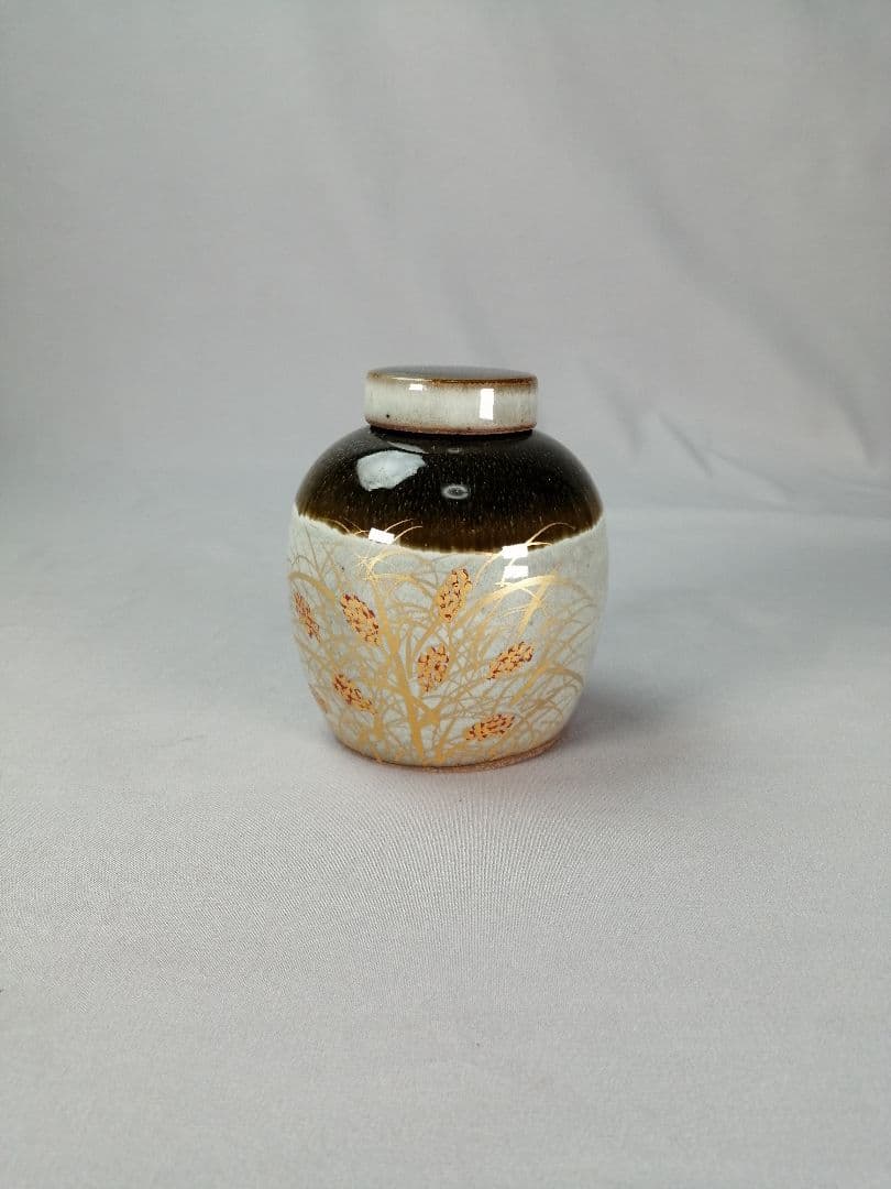 【茶事具】小峠葛芳造　吉兆草之絵　丹山窯　振り出し　菓子器202