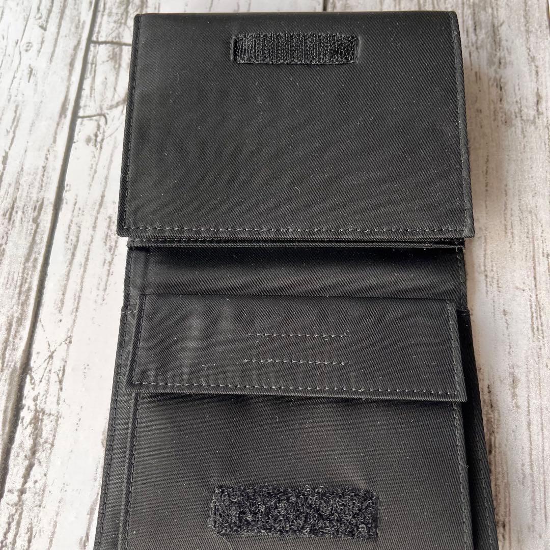 お値下げ1月3日迄☆新品未使用品☆PRADA ブラック 三つ折り財布 ナイロン