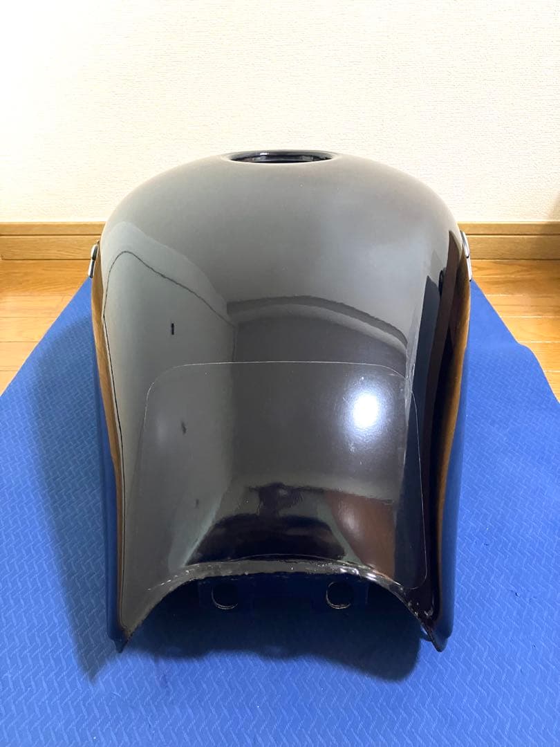 Kawasaki カワサキ　ゼファー750 純正　タンク 希少