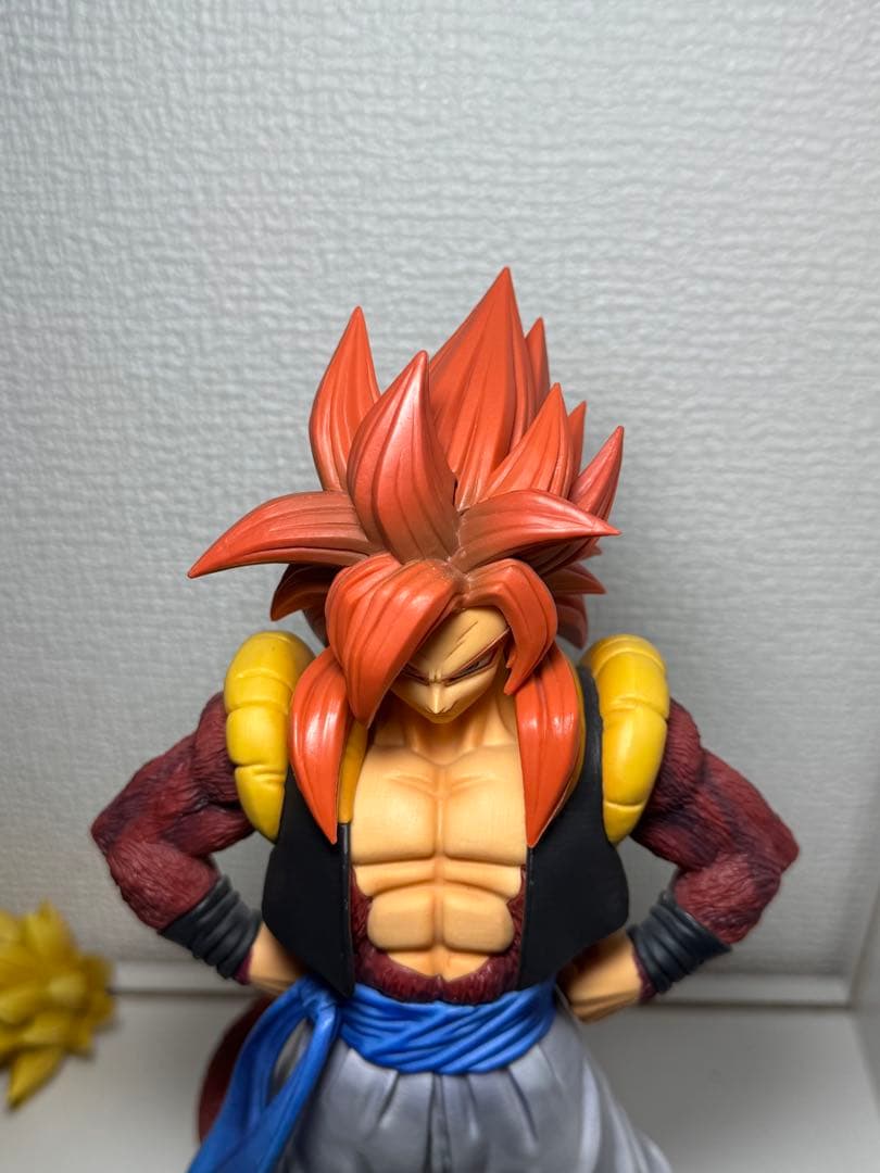 ドラゴンボール フィギュア グレイテストサイヤン 超サイヤ人4ゴジータ A賞