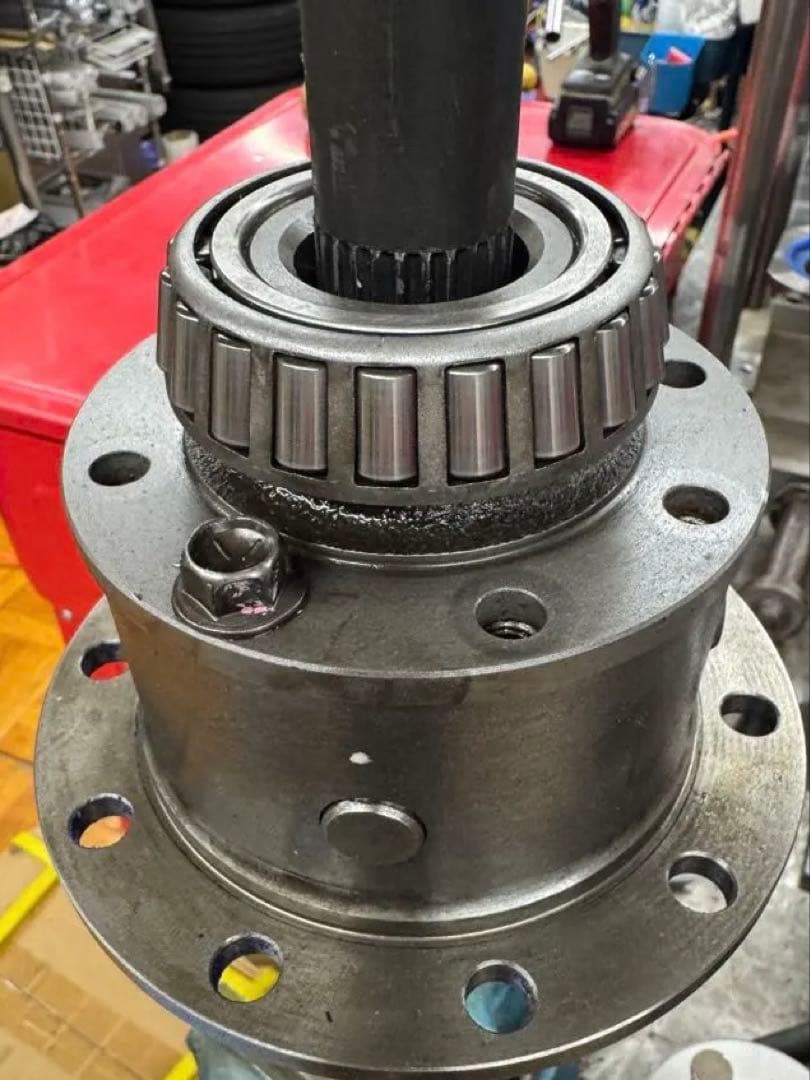 ジムニー　ロッカー組込み済みデフ　アクセルオンでロックします