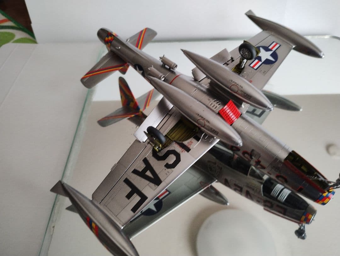 プラモデル完成機　1/48　リパブリックF-84Gサンダージェット