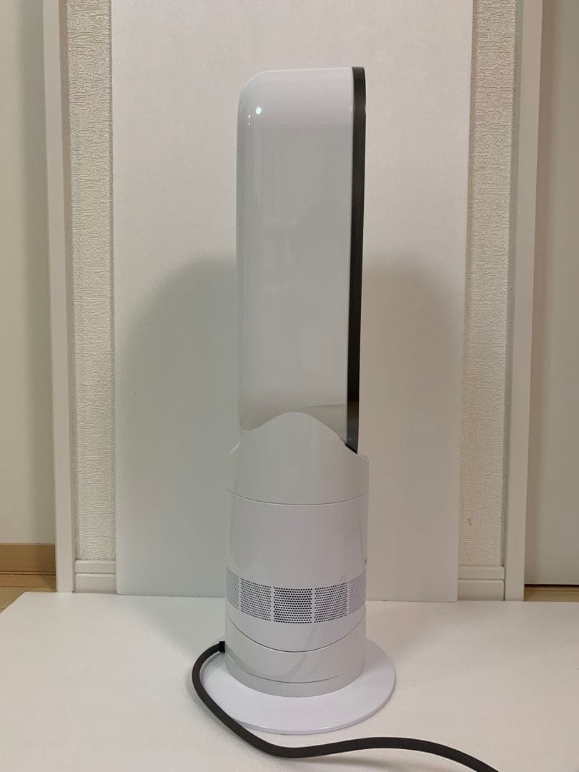 【超美品】ダイソン AM09 24年製　ファンヒーター　ホット&クール