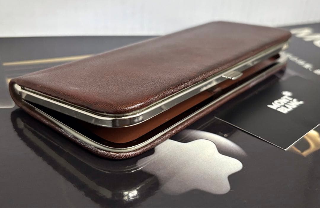 ⭐️レアで貴重❗️かなり稀少なヴィンテージCLASSICペンポーチ3本差⭐️モンブラン