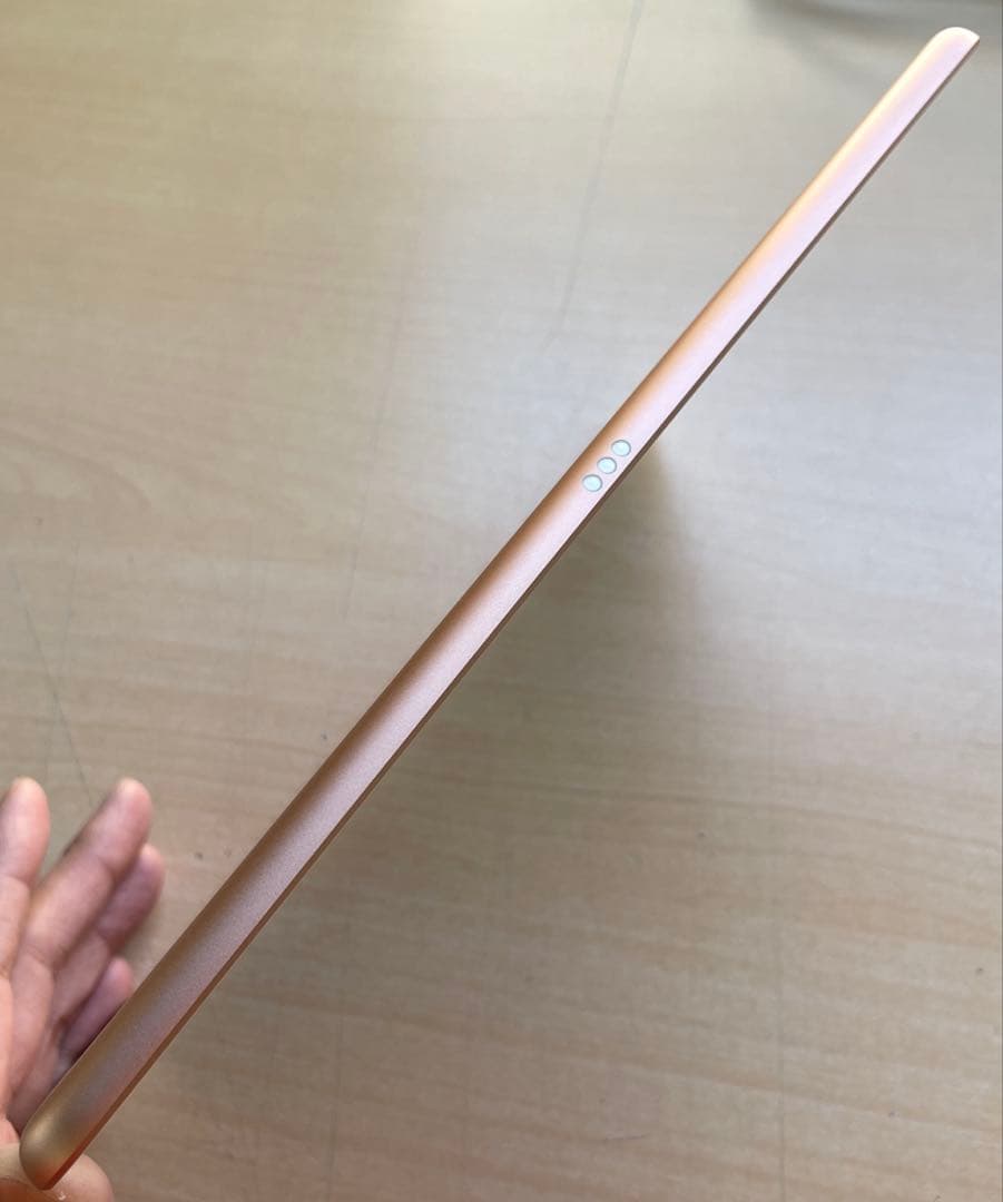 iPad 第7世代　A2197 Wi-Fi　ゴールド　128GB 超美品　#4