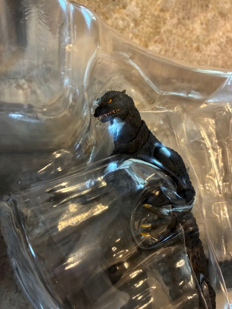 S.H.MonsterArts GODZILLA 2004 フィギュア