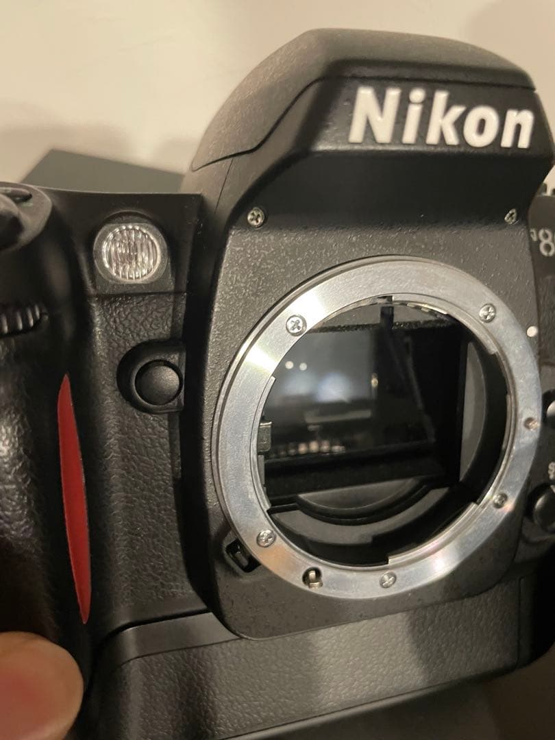 【最終値下】Nikon F80 レンズ　バッテリーグリップ付き