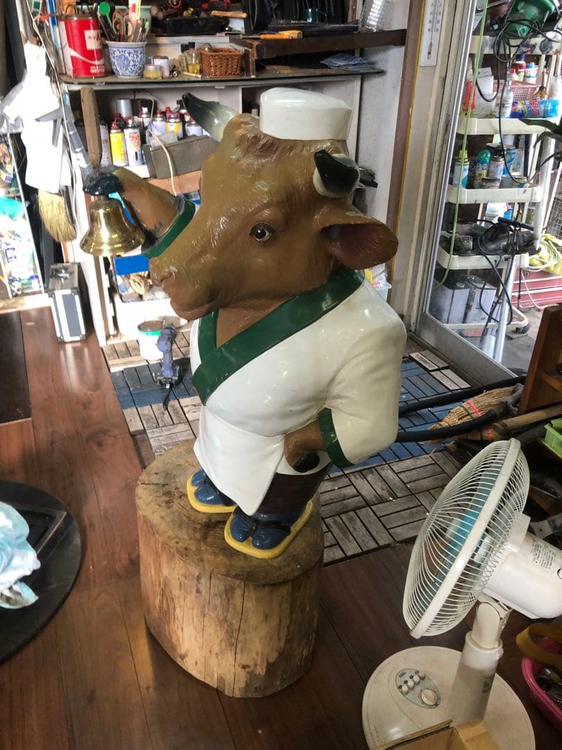 FRP うし オブジェ 店舗什器 看板 人形 焼き肉 肉屋 レストラン 飲食店