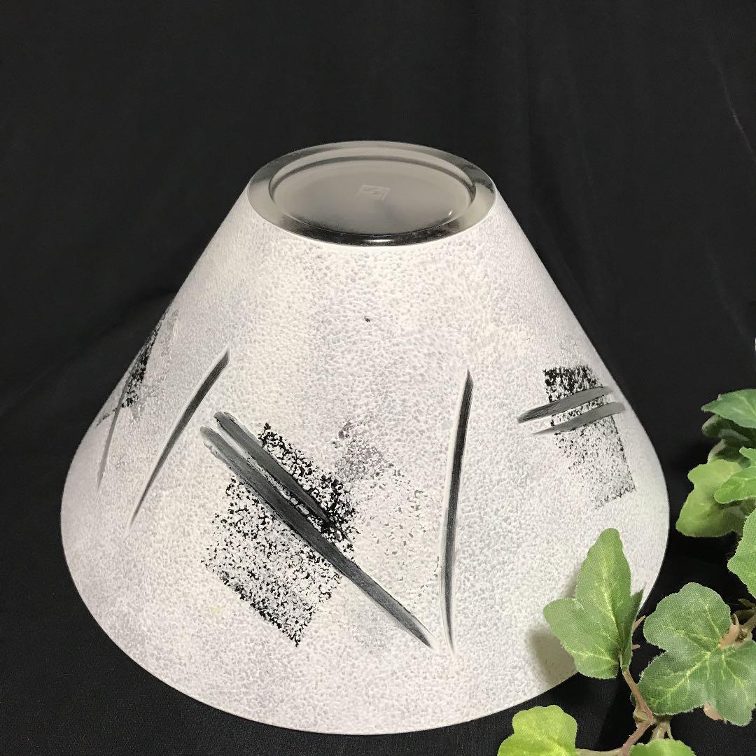 スエーデン製　ガラス工芸　nybro社　作家NS/AL 花瓶　置物　北欧雑貨